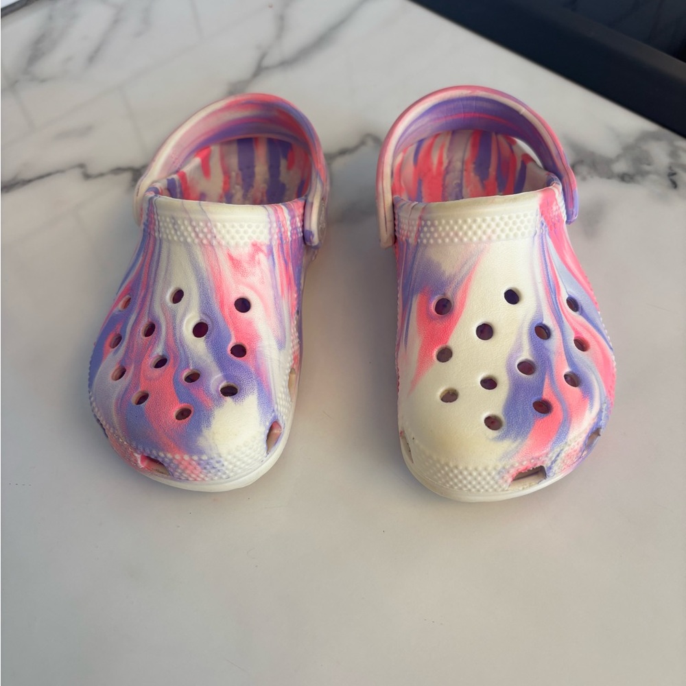 Little Girls Crocs size 9c